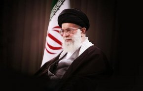 قائد الثورة يحذّر من حرب إقليمية إذا تم الإعتداء على إيران   