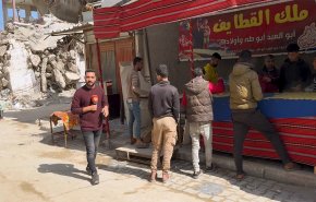 القطايف ذاكرة غزة الرمضانية وإرث يصمد رغم الحرب