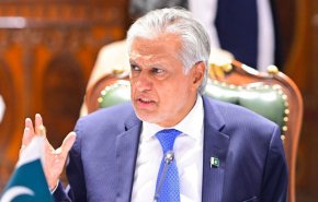 باكستان تدعم حق إيران النووي وتحذر من تصعيد إقليمي