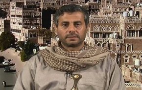 أنصار الله تعلن اتخاذ القرار بالوقوف الى جانب ايران وتؤكد: يدنا على الزناد
