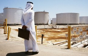مبيعات النفط السعودي لكبار المشترين في آسيا تتراجع بسبب الحرب