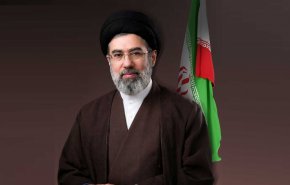 قائد الثورة: الشعب الإيراني البطل مزج 