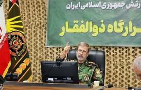 اللواء حاتمي: إذا شن العدو عملية برية فلن ينجو أحد من أفراده