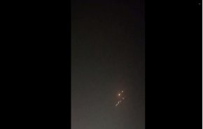 بالفيديو...موجة جديدة من الضربات الصاروخية الايرانية باتجاه الاراضي المحتلة 