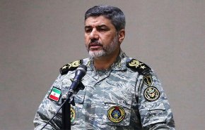 العميد اكرمي نيا: وحدات الجيش في حالة تاهب وعلى كامل الاستعداد