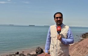 كاميرا العالم توثق واقع الحیاة في جزيرة هرمز وأهمية موقعها الاستراتيجي
