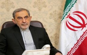 ولايتي: إيران جبهة موحدة تقف ضد هيمنة أمريكا وشركائها
