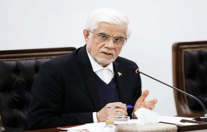 عارف: بإمكان تحول إيران بعد الحرب لدولة مقتدرة فارضة للعقوبات