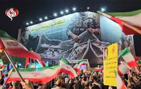 رسالة دعم وإرادة: مسيرات ليلية متواصلة في شوارع طهران ومحافظات إيران