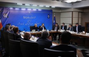 هكذا يصف الرئيس بزشكيان أجواء لقائه الاخير مع قائد الثورة الاسلامية