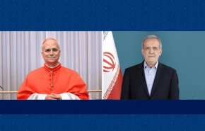 رسالة رئيس إيران إلى البابا..بزشكيان يحذر من تداعيات سياسة أمريكا المتهورة