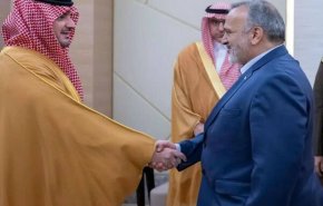 السعودية تؤكد تعبئة كافة الامكانات لخدمة حجاج ايران والعالم الاسلامي