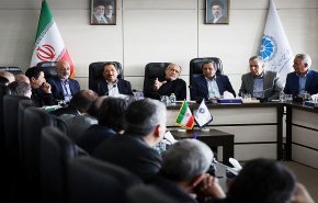 بزشكيان: أولويتنا ضمان احترام كامل حقوق شعبنا ولن نرضخ لمطالب العدو 