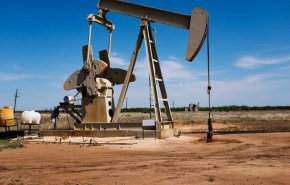 انخفاض اسعار النفط وسط ترقب لنتائج المفاوضات بين طهران وواشنطن