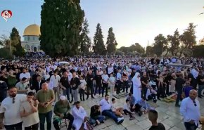 أهالي القدس يحيون عيد الأضحى رغم تشدد قيود الاحتلال