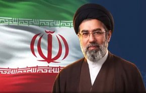 قائد الثورة: يجب علينا إحباط مخططات العدو بالصمود والحفاظ على الوحدة