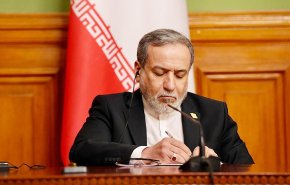 عراقجي في ذكراهم.. شهداء مدرسة ميناب 'جُرْحٌ لَنْ يَنْدَمِلْ'