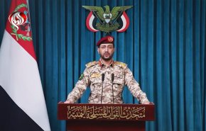 القوات المسلحة اليمنية تعلن حظر الملاحة الصهيونية في البحر الأحمر
