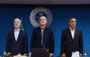 بزشكيان: فريق التفاوض ملتزم بتوجيهات القائد ولن يحيد عن الثوابت الوطنية