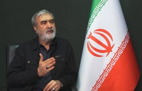 نائب ايراني: واشنطن اضطرت إلى التفاوض والقبول بشروطنا