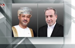 إيران وعُمان تبحثان إدارة هرمز وسط تحولات إقليمية.. إليكم التفاصيل!
