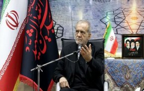الرئيس الايراني: لن نتراجع عن حقوق الشعب ومصالحنا الوطنية