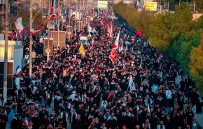 شاهد.. حشود مليونية عراقية تشيّع الإمام الشهيد في النجف الأشرف