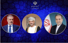 عراقجي يبحث مع نظيريه العُماني والتركي آخر التطورات الإقليمية ومستجدات مضيق هرمز
