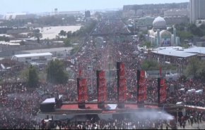 كيف تحول تشييع القائد الشهيد خامنئي إلى مشهد ذي أبعاد سياسية؟