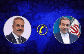 مشاورات هاتفية بين وزيري خارجية ايران وتركيا