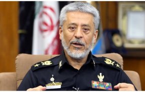دریادار سیاری: دریانوردان در خط مقدم تاب‌آوری اقتصادی کشور ایستادند