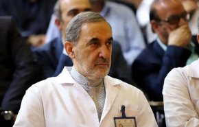 ولایتی روز پرستار را تبریک گفت 