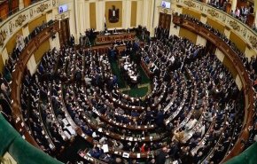 نمایندگان مجلس مصر طرح مداخله نظامی در یمن را به تعویق انداختند   