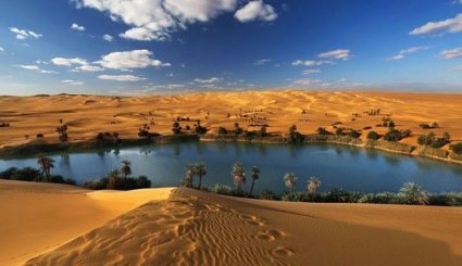 دریاچه‌ ای افسانه ای در دل کویر لیبی