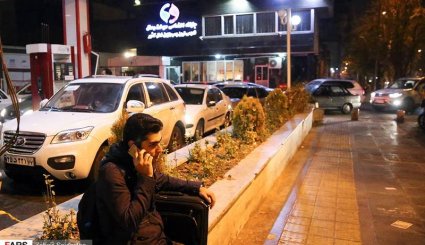 روایت تصویری از شب پُر استرس تهرانی‌ها