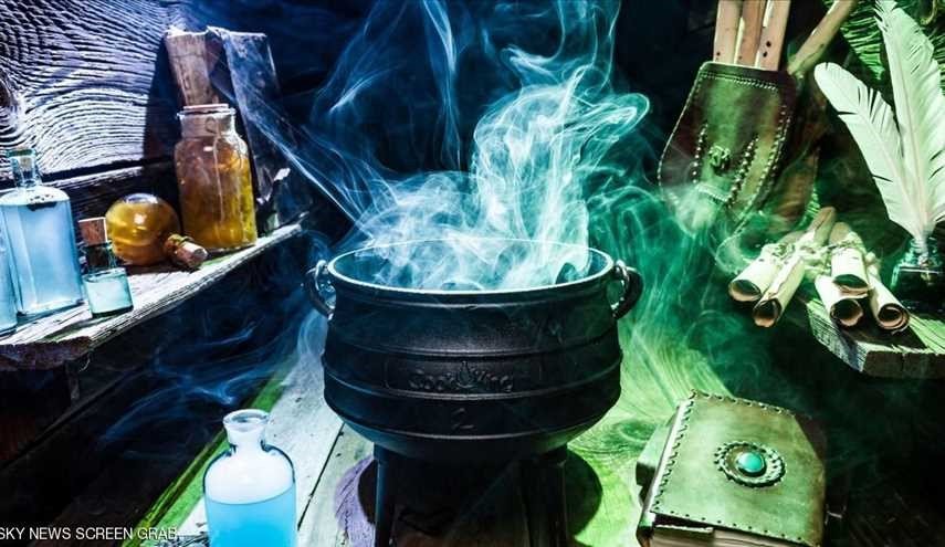 مبارزه چین با مسئولان خرافاتی