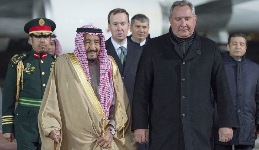 هكذا علق السعوديون على عدم استقبال بوتين للملك سلمان!