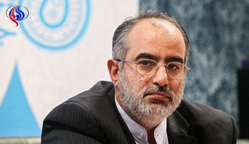 مستشار الرئيس روحاني: الحرس الثوري يمثل أحد العمودين القويين لقوة إيران الدفاعية