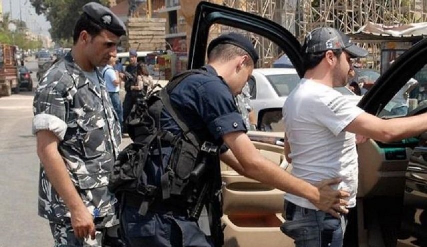 لبنان تحيل سوريين للقضاء لانتمائهما لتنظيمي جبهة النصرة وداعش
