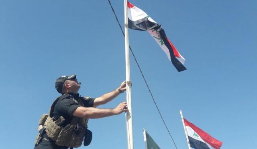بالصور .. العلم العراقي يرفرف في سماء خانقين