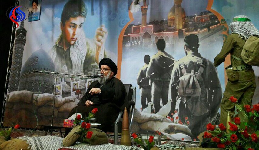 آیة الله خاتمي: قدرات ایران الدفاعیة غیر قابلة للتفاوض ابدا