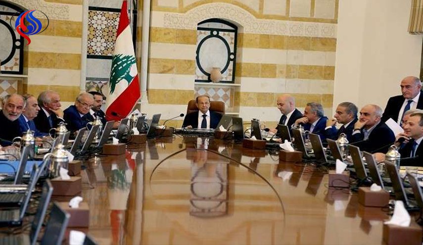 عون: أزمة اللاجئين السوريين لا يمكن أن تنتظر الحلول في بلادهم