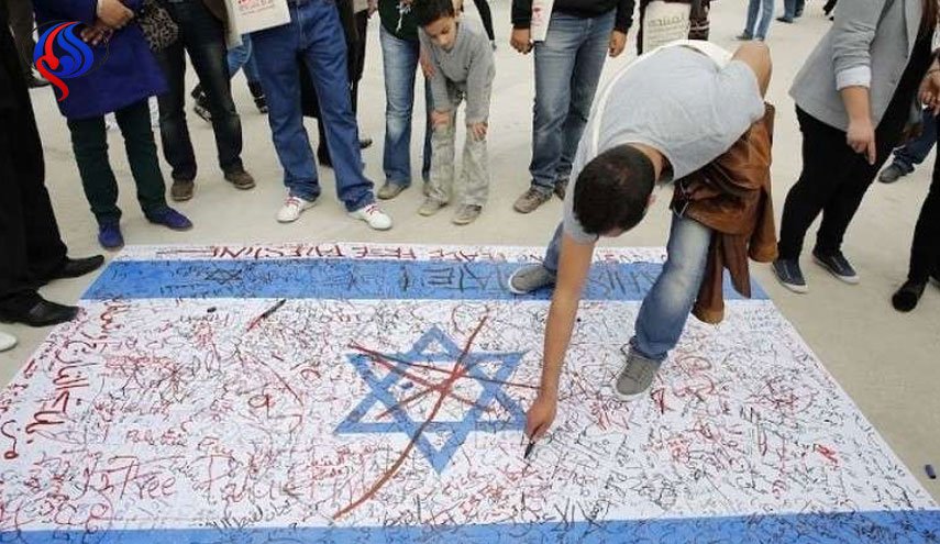 علماء مسلمون يدعون إلى مواجهة كافة أشكال التطبيع مع 