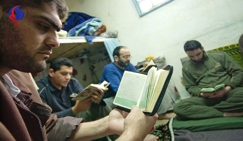 مئات الأسری الفلسطينيين يعانون من مشاكل العيون 