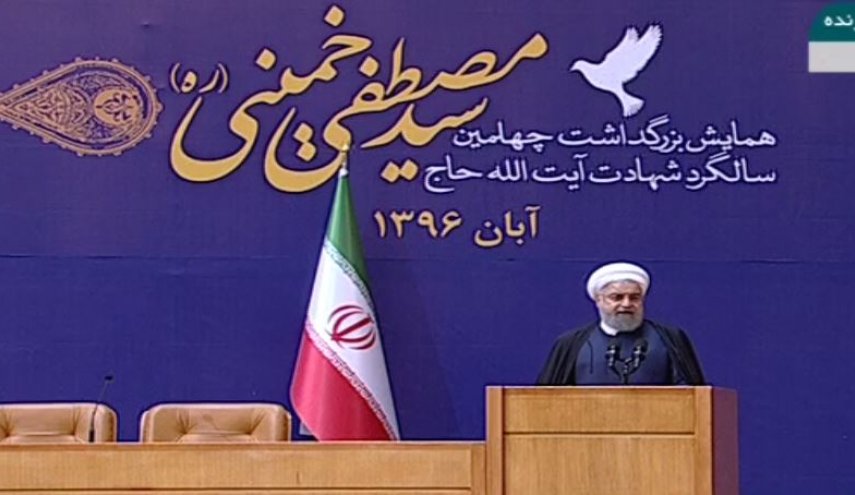 در اصول متحدیم؛ فاصله گرفتن از هم خلاف توصیه امام است/ به حرفها توجه نداریم؛ قدرت نظامی ما باید بازدارنده باشد