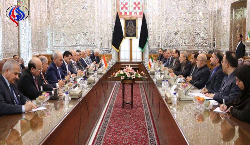 العبادي للاريجاني: مشاريع التقسيم لم تشغلنا عن مواجهة الارهاب
