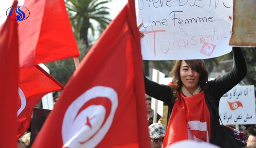 لاول مرة في القضاء الاسلامي القضاء التونسي يلزم مطلّقة بدفع النفقة ...؟