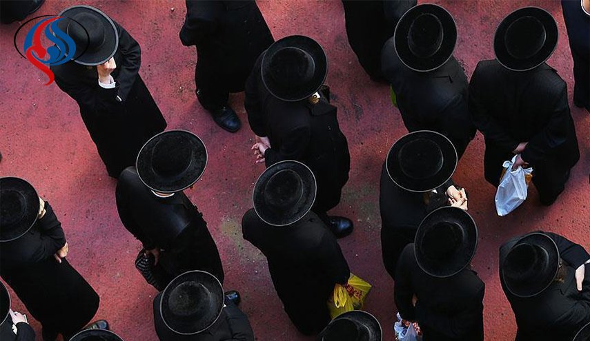 300 حاخام يطالبون بوقف بيع الأسلحة الصهیونیة إلى ميانمار