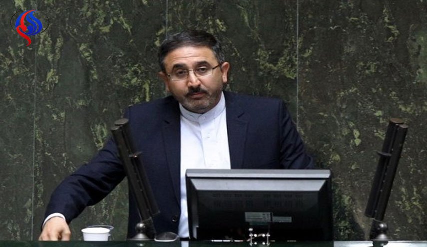 غلامی را فردی سالم می‌دانم که مشکلات حوزه تخصصی دانشگاه‌ها را می‌شناسد