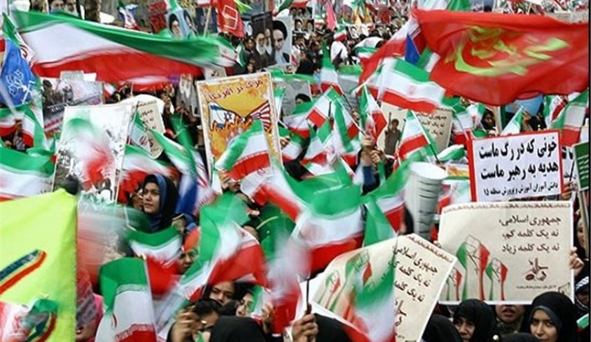 مراسم روز مبارزه با استکبار جهانی با حضور پرشور مردم برگزار شد
